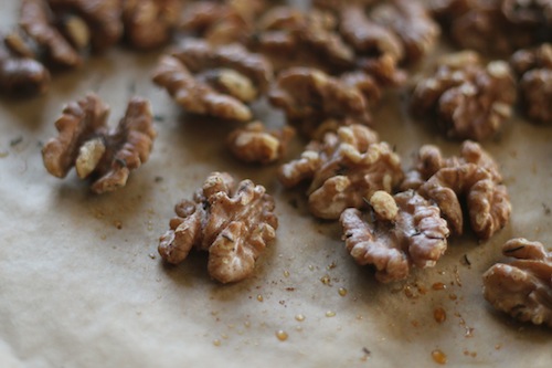 Thyme Walnuts